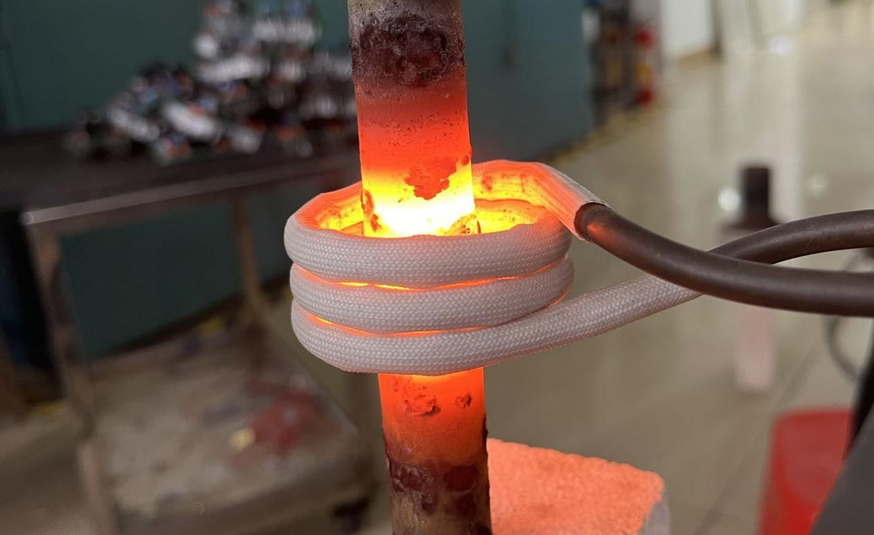 高頻感應(yīng)加熱設(shè)備是金屬加熱的關(guān)鍵