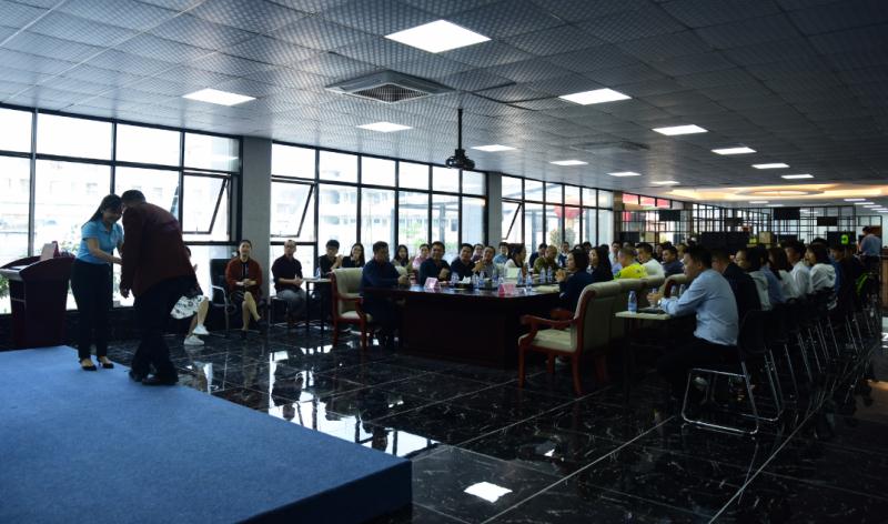 全自動感應淬火設備