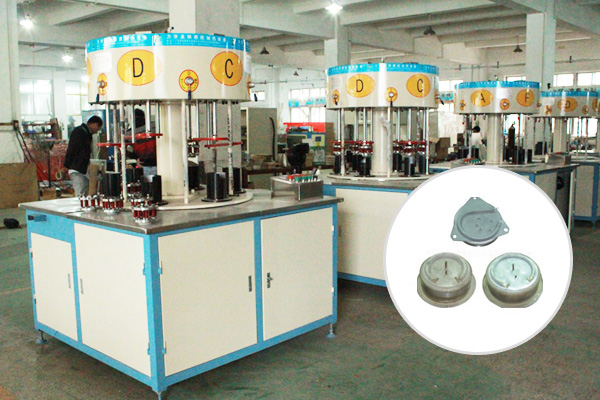 1535035686592080.jpg 1534949472699523.jpg