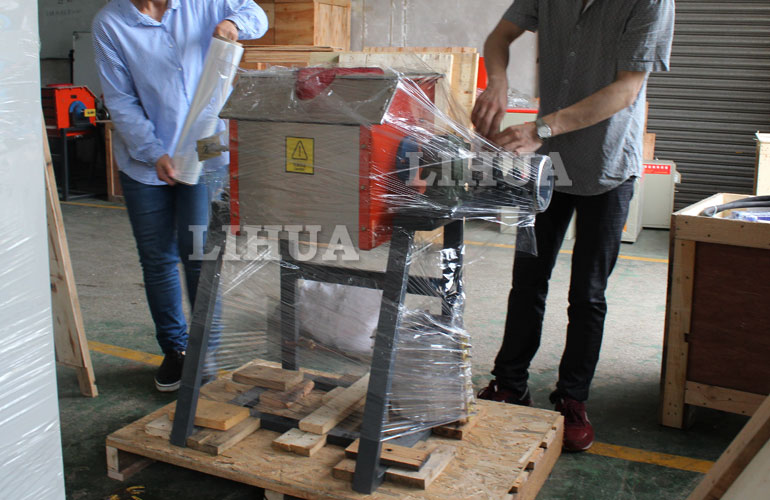 傾倒式中頻熔煉爐 傾倒式中頻熔煉爐