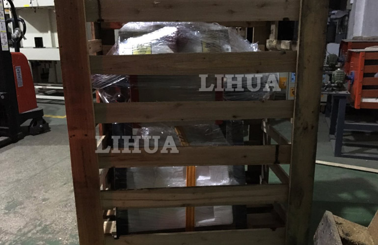 傾倒式中頻熔煉爐 傾倒式中頻熔煉爐