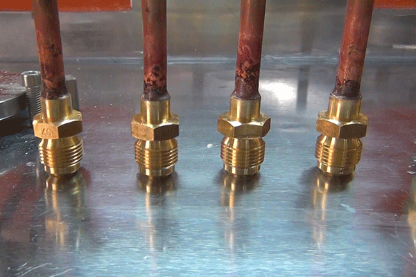 1540436894126073.png 銅管接頭釬焊機-4.png