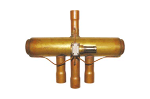 1540880861571047.png 空調(diào)四通閥釬焊機(jī)-2.png