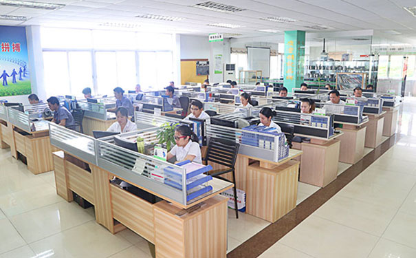 中頻鍛造爐辦公室 中頻鍛造爐辦公室