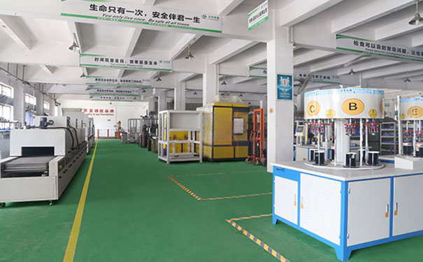 高頻淬火機(jī)廠 高頻淬火機(jī)廠
